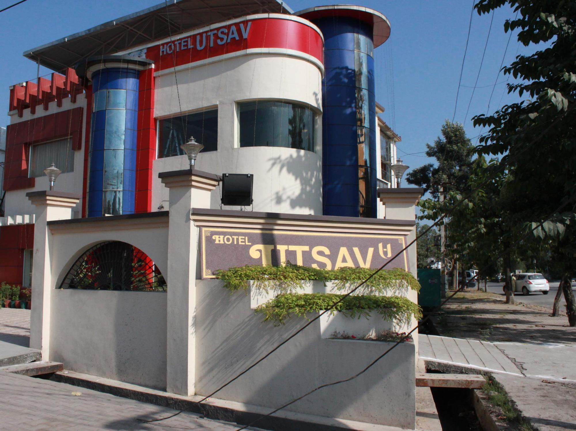 Hotel Utsav เดห์ราดุน ภายนอก รูปภาพ