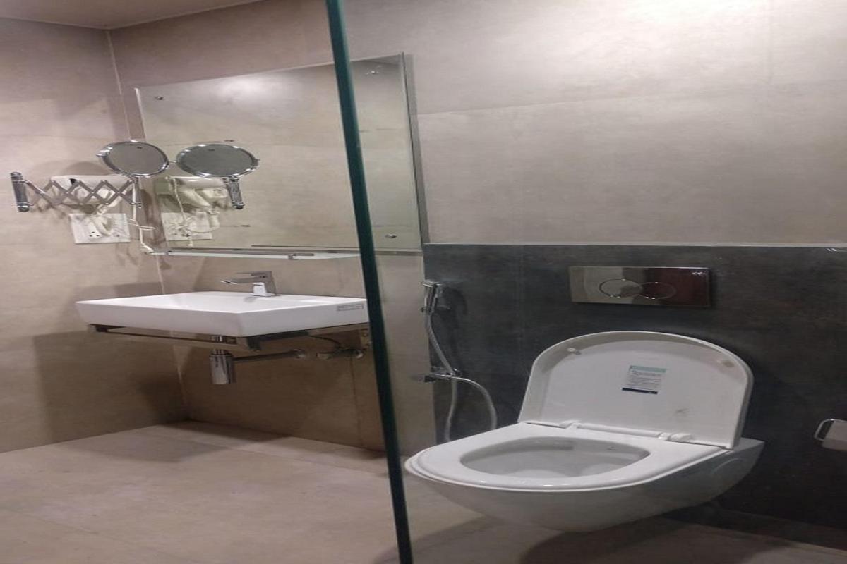 Hotel Utsav เดห์ราดุน ภายนอก รูปภาพ
